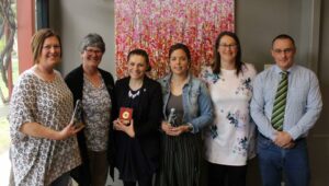 B Women: Gail Kirby (on behalf of Sharyn Saegenschnitter - Player's Player Award), Marie Waechter, Sarah Lowke (Marie Waechter Medal Best & Fairest), Holly Stanley (Most Valuable Player), Annie Pomeroy (Coach) & Andrew Pomeroy (Team Manager).