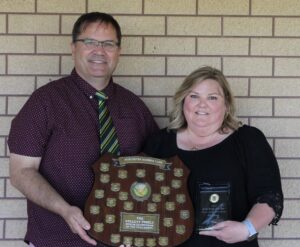 The Kellet Family Award for Senior Clubperson (left to right): Matt Lehmann (President) & Ros Harper.